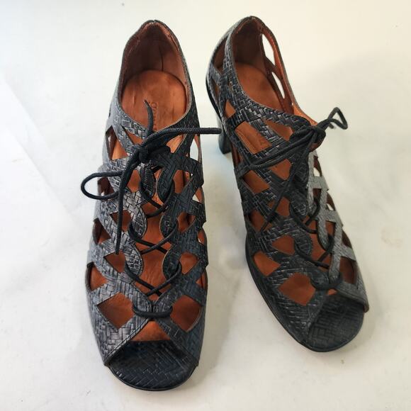 Gentle Souls Okey Dokey Lace-up Sandals 10M Black Leather Gladiator Caged Heel - Picture 2 of 7